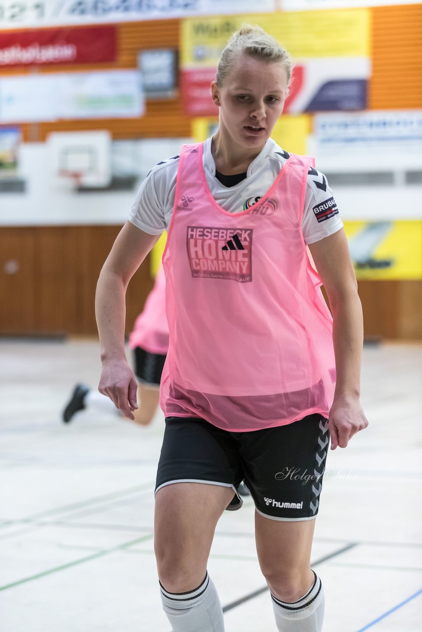 Bild 205 - VR Bank Cup Horst